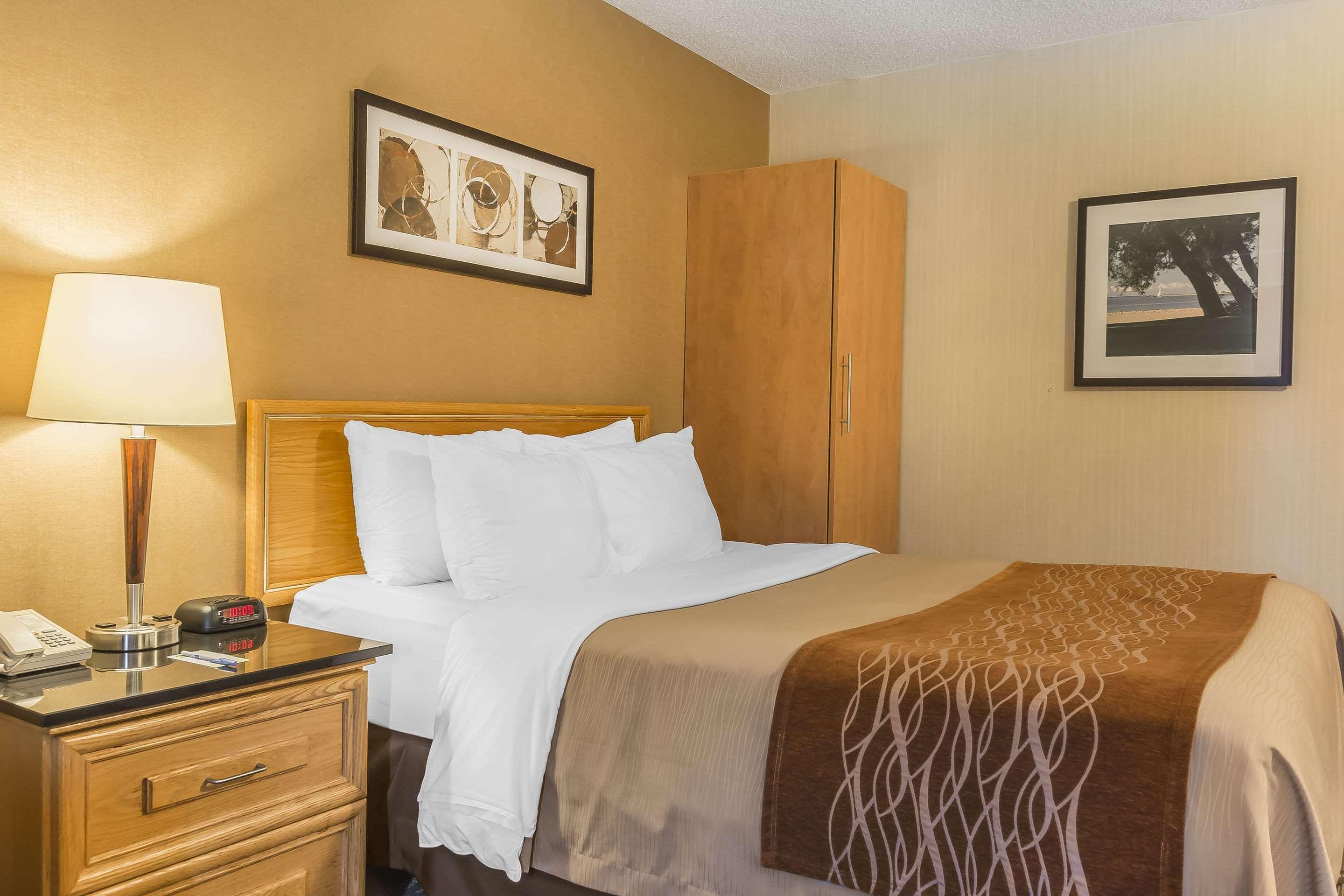 Comfort Inn Cobourg Luaran gambar