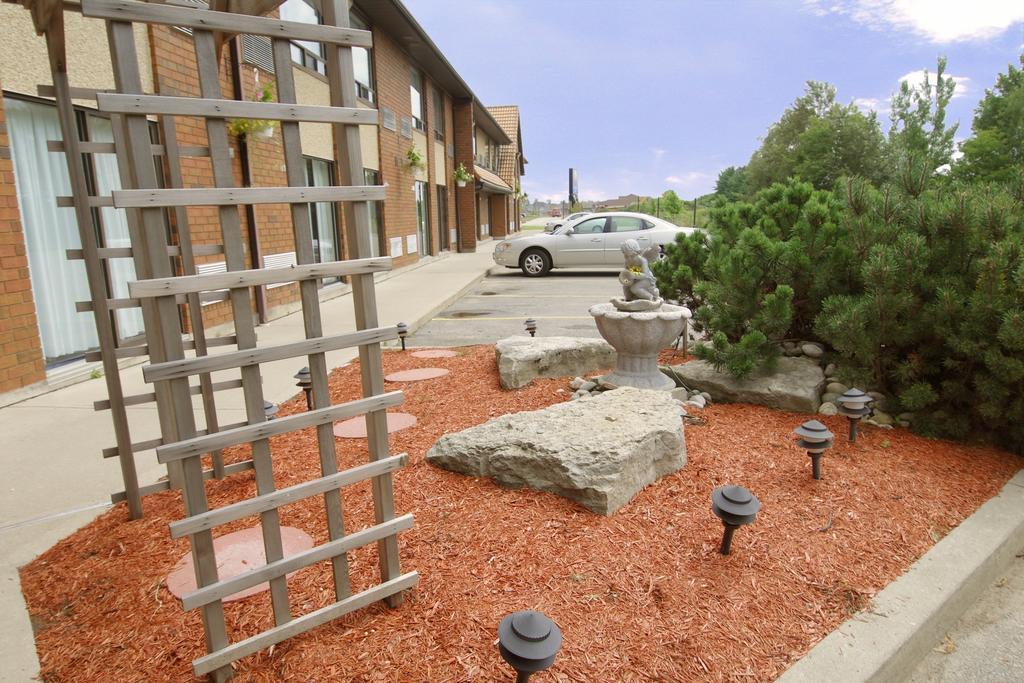 Comfort Inn Cobourg Luaran gambar